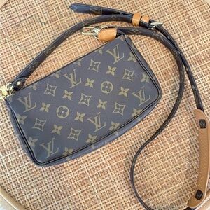 Louis Vuitton Pochette Accessories with Shoulder Strap